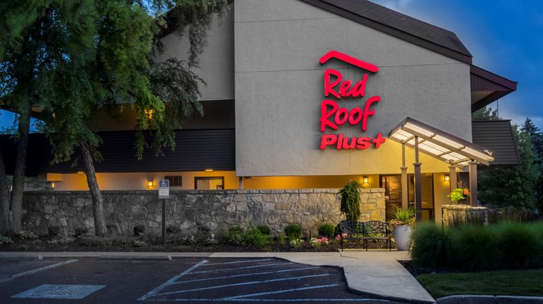 <b>Red Roof PLUS+ Columbus - Dublin Exterior</b>. Images powered by <a href="https://www.leonardoworldwide.com/" title="Leonardo Worldwide" target="_blank">Leonardo</a>.