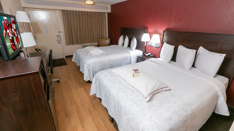 Red Roof PLUS+ Columbus - Dublin Room