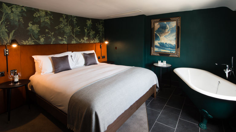 <b>Hotel du Vin Stratford-upon-Avon Suite</b>. Images powered by <a href="https://www.leonardoworldwide.com/" title="Leonardo Worldwide" target="_blank">Leonardo</a>.