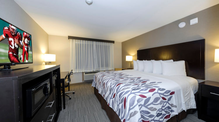 Red Roof Inn & Suites Newburgh - Stewart Room