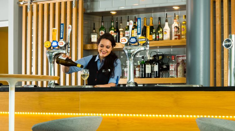 Holiday Inn Express Leeds-Armouries Room