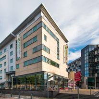 Holiday Inn Express Leeds-Armouries