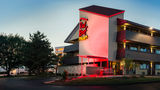 Red Roof PLUS+ St Louis Forest Park Exterior