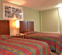 Red Carpet Inn Room