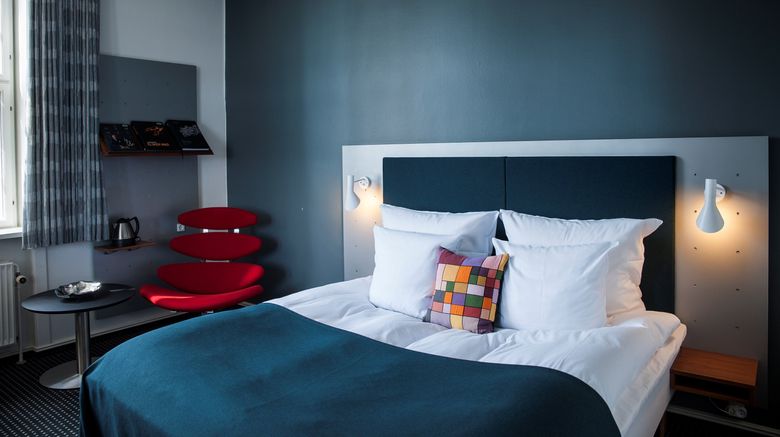 <b>Kolingfjord Hotel Suite</b>. Images powered by <a href="https://www.leonardoworldwide.com/" title="Leonardo Worldwide" target="_blank">Leonardo</a>.
