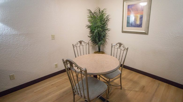 <b>Red Roof Inn Hilton Head Island Suite</b>. Images powered by <a href="https://www.leonardoworldwide.com/" title="Leonardo Worldwide" target="_blank">Leonardo</a>.
