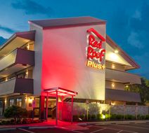 Red Roof PLUS+ Secaucus-Meadowlands -NYC Exterior
