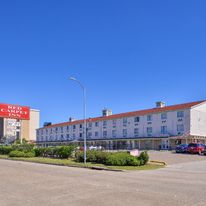 Red Carpet Inn