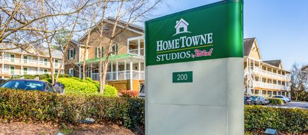 HomeTowne Studios Atlanta Norcross Down Exterior