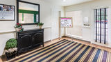HomeTowne Studios Atlanta-Lawrenceville Lobby