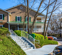 HomeTowne Studios Atlanta Norcross Down Exterior
