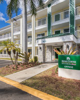 HomeTowne Studios Fort Lauderdale