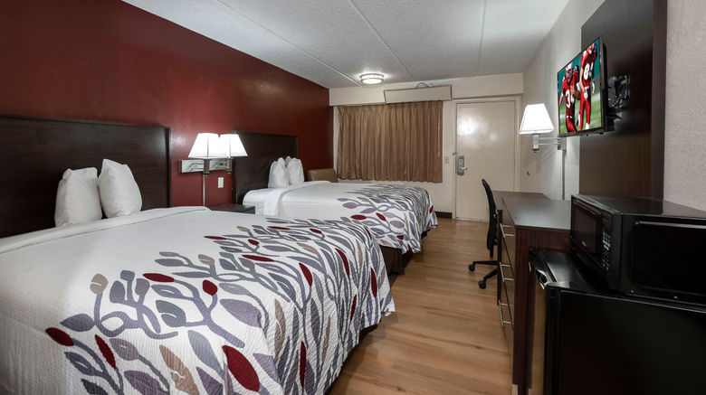 <b>Red Roof Inn Champaign - University Room</b>. Images powered by <a href="https://www.leonardoworldwide.com/" title="Leonardo Worldwide" target="_blank">Leonardo</a>.