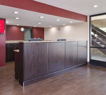 Red Roof Inn Champaign - University Lobby