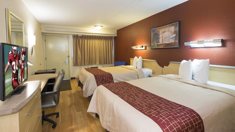 Red Roof Inn Cincinnati - Sharonville Room