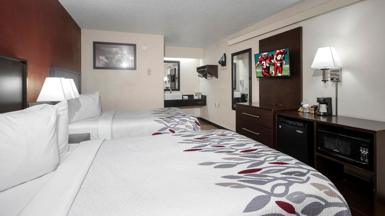 <b>Red Roof Inn Champaign - University Room</b>. Images powered by <a href="https://www.leonardoworldwide.com/" title="Leonardo Worldwide" target="_blank">Leonardo</a>.