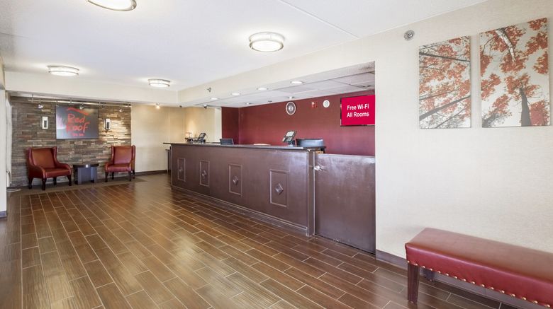 <b>Red Roof Inn Cincinnati - Sharonville Lobby</b>. Images powered by <a href="https://www.leonardoworldwide.com/" title="Leonardo Worldwide" target="_blank">Leonardo</a>.