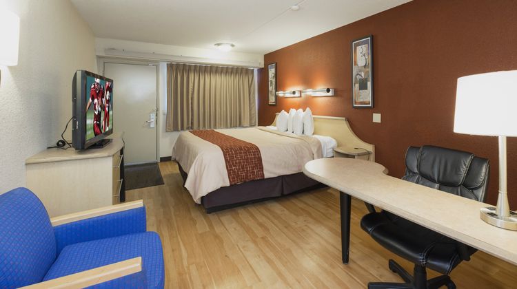 Red Roof Inn Cincinnati - Sharonville Room