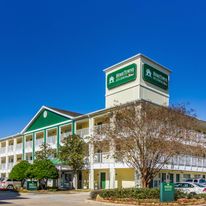 HomeTowne Studios Houston - West Oaks
