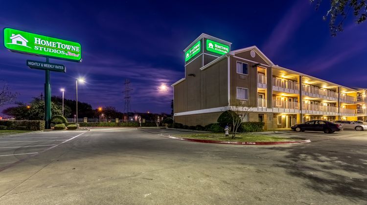 HomeTowne Studios Dallas-Mesquite/Fair P Exterior
