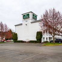 HomeTowne Studios Tacoma - Puyallup