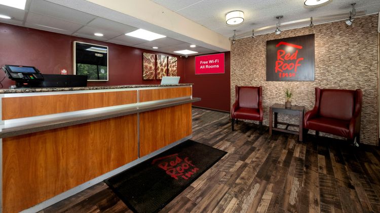 Red Roof Inn Chicago - Lansing Lobby