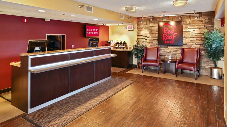 Red Roof Inn Johnson City Lobby