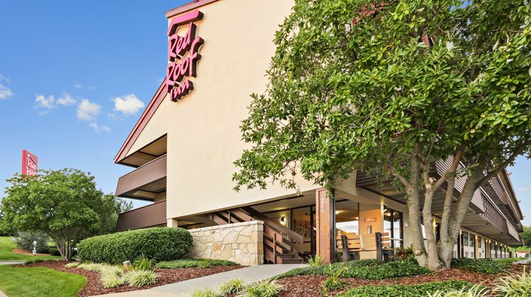 Red Roof Inn Johnson City Exterior