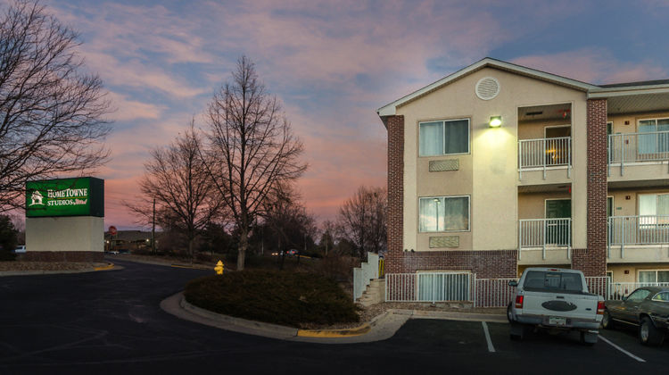 HomeTowne Studios Denver - Thornton Exterior