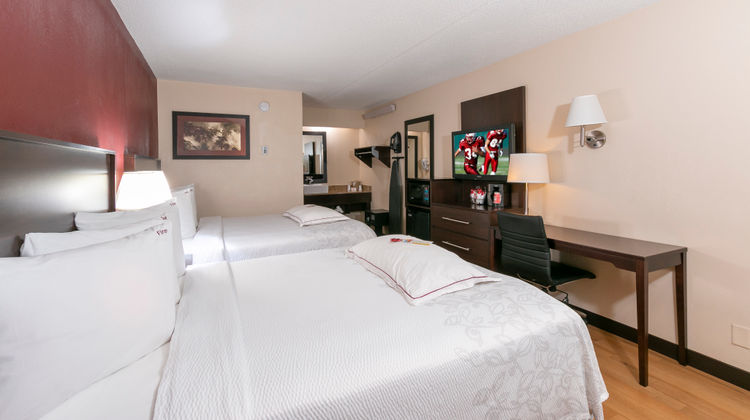 Red Roof PLUS+ Baltimore North-Timonium Room