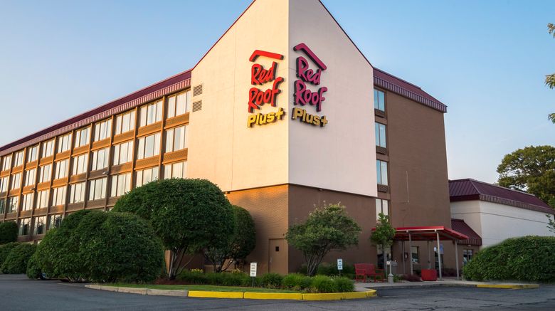 <b>Red Roof PLUS+ Boston-Woburn/Burlington Exterior</b>. Images powered by <a href="https://www.leonardoworldwide.com/" title="Leonardo Worldwide" target="_blank">Leonardo</a>.