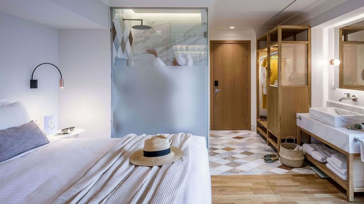 niche hotel Athens Room