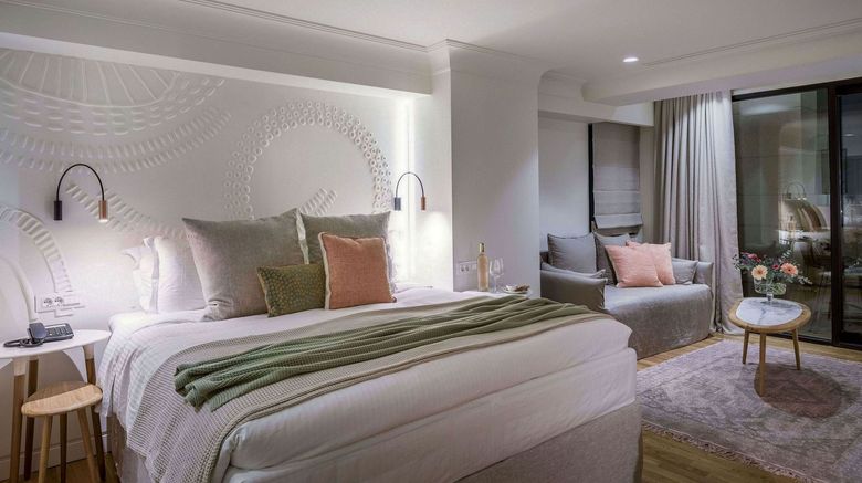 <b>niche hotel Athens Room</b>. Images powered by <a href="https://www.leonardoworldwide.com/" title="Leonardo Worldwide" target="_blank">Leonardo</a>.