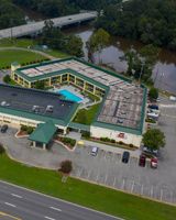 Red Carpet Inn & Suites