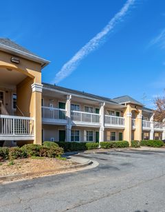 Business Hotel in Norcross  Crowne Plaza Atlanta NE-Norcross