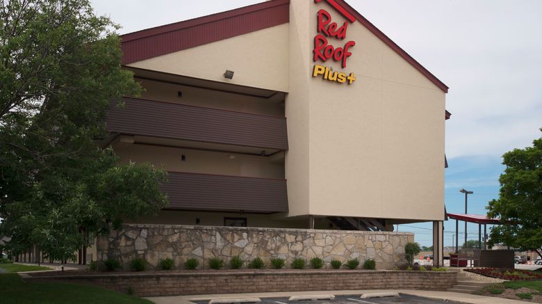 <b>Red Roof Plus Chicago - Naperville Exterior</b>. Images powered by <a href="https://www.leonardoworldwide.com/" title="Leonardo Worldwide" target="_blank">Leonardo</a>.