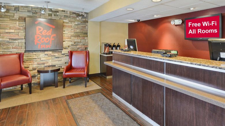 <b>Red Roof Inn Toledo - University Lobby</b>. Images powered by <a href="https://www.leonardoworldwide.com/" title="Leonardo Worldwide" target="_blank">Leonardo</a>.