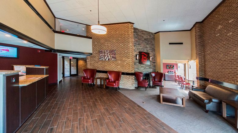 <b>Red Roof Inn Raleigh Southwest - Cary Lobby</b>. Images powered by <a href="https://www.leonardoworldwide.com/" title="Leonardo Worldwide" target="_blank">Leonardo</a>.