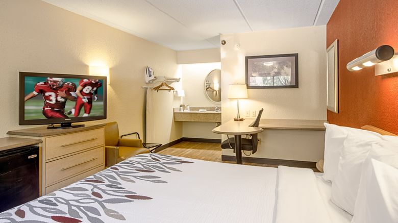 <b>Red Roof Inn Milford - New Haven Suite</b>. Images powered by <a href="https://www.leonardoworldwide.com/" title="Leonardo Worldwide" target="_blank">Leonardo</a>.