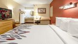 Red Roof Inn Milford - New Haven Suite