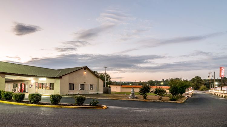 Red Roof Inn Sylacauga Exterior