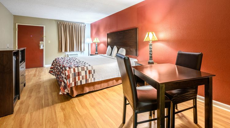 Red Roof Inn Sylacauga Room