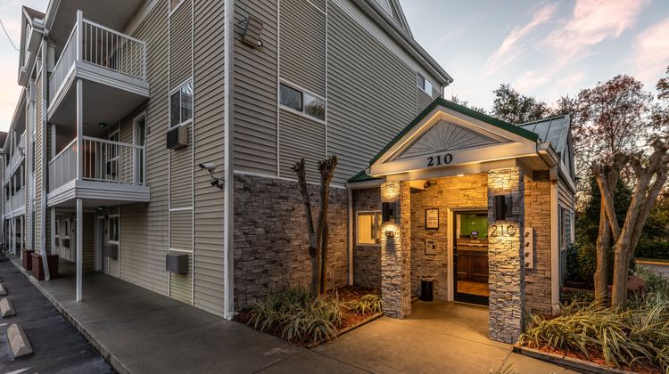 HomeTowne Studios Orlando - Casselberry Exterior