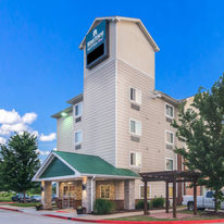 HomeTowne Studios & Suites Bentonville