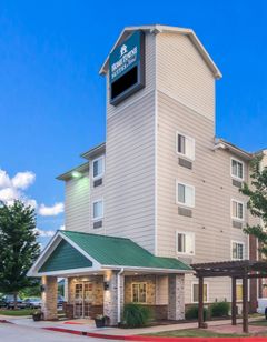 HomeTowne Studios & Suites Bentonville