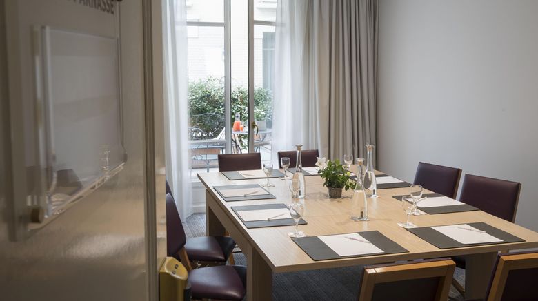 <b>Hotel Le Littre Meeting</b>. Images powered by <a href="https://www.leonardoworldwide.com/" title="Leonardo Worldwide" target="_blank">Leonardo</a>.