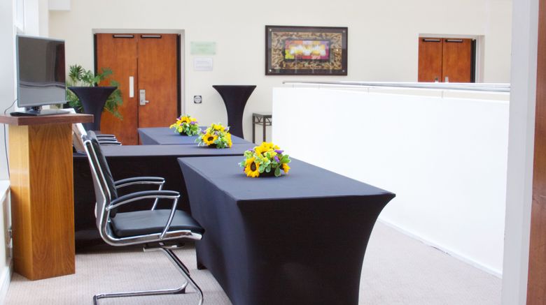 <b>Millennium Hotel London Knightsbridge Meeting</b>. Images powered by <a href="https://www.leonardoworldwide.com/" title="Leonardo Worldwide" target="_blank">Leonardo</a>.