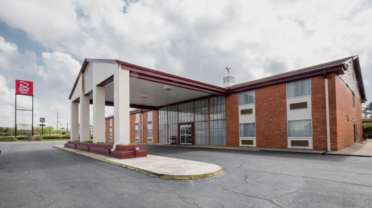Red Roof Inn Meridian Exterior