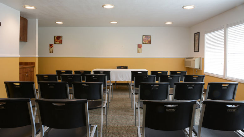 <b>Red Roof Inn San Dimas - Fairplex Meeting</b>. Images powered by <a href="https://www.leonardoworldwide.com/" title="Leonardo Worldwide" target="_blank">Leonardo</a>.