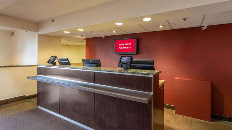 <b>Red Roof PLUS+ El Paso East Lobby</b>. Images powered by <a href="https://www.leonardoworldwide.com/" title="Leonardo Worldwide" target="_blank">Leonardo</a>.